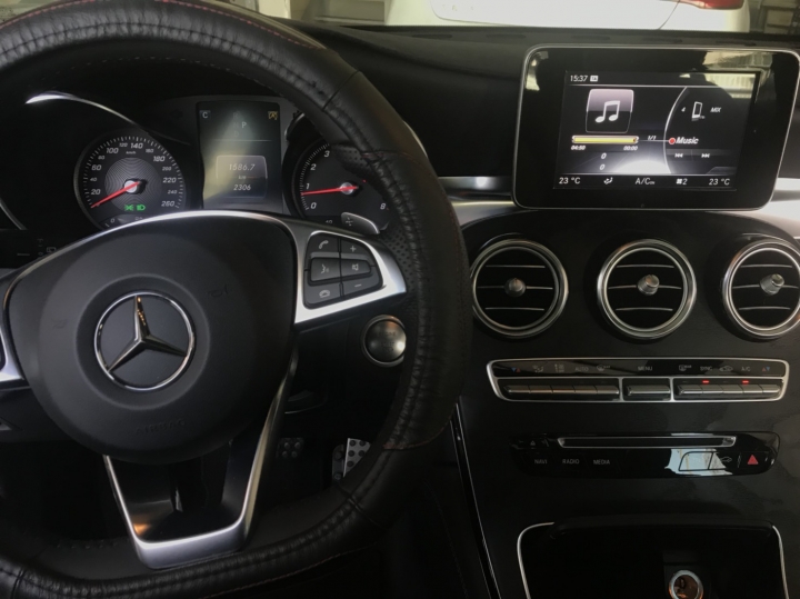 Apple CarPlay/Android Auto
