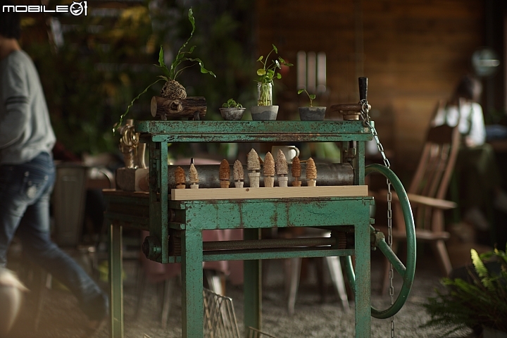 KamLan 50mm f/1.1 II 超大光圈卻有平實售價