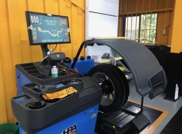 CT200H新鞋,米其林3ST換馬牌UC6