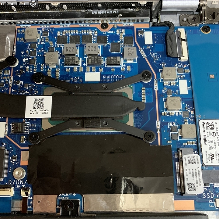 新機開箱 ZenBook14 (UX431) 冰河藍~雙 M.2 SSD 加上啦!