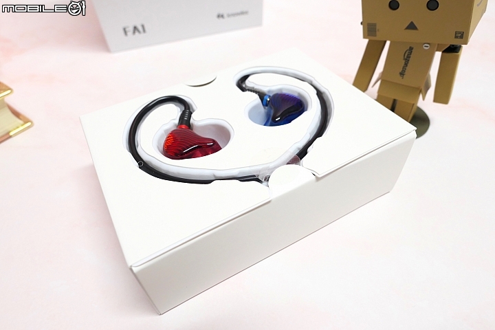 [開箱評測]FiiO FA1 入耳式耳機～採用樓氏全頻單動鐵/三音分頻/MMCX可換線～舒適好入耳！
