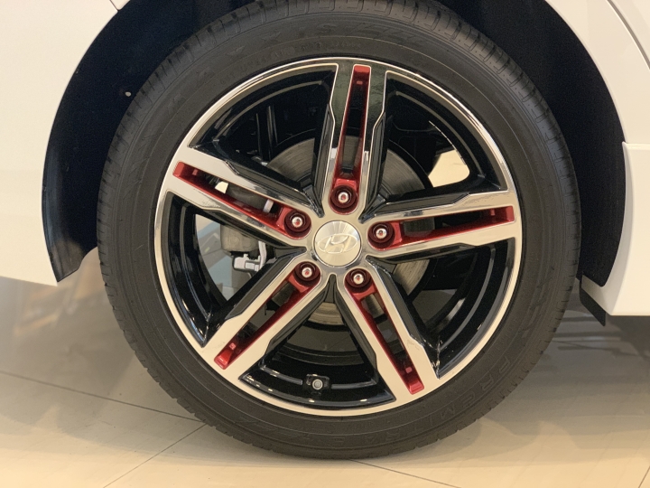 Elantra Sport黑潮版賞車&試乘