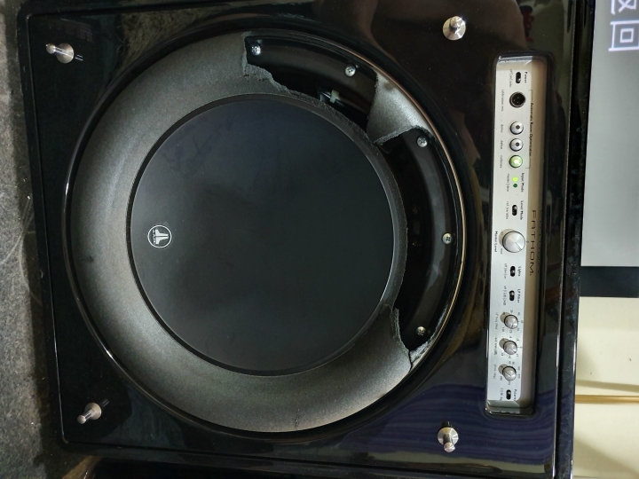 JL AUDIO F113低音炮問題...