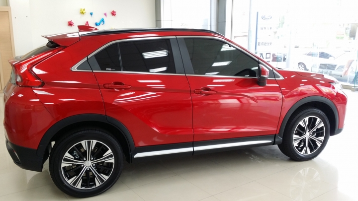 2019 年式 ECLIPSE CROSS 極簡開箱
