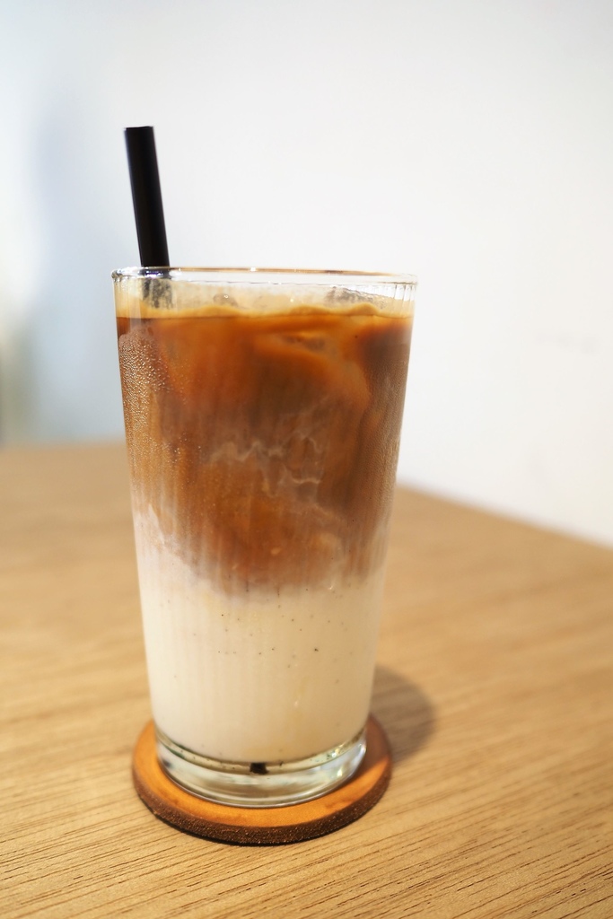 【新北淡水 | 甜點】小坡上的素淨甜點屋▹山波 Simple