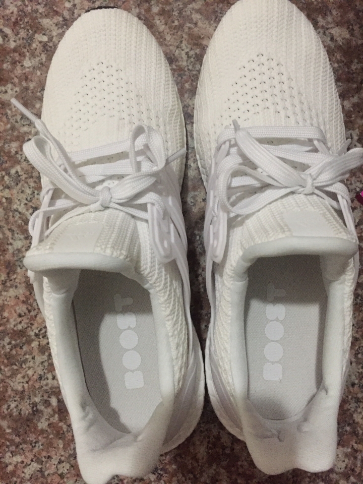 請求神人驗此雙ultra boost 4.0真偽