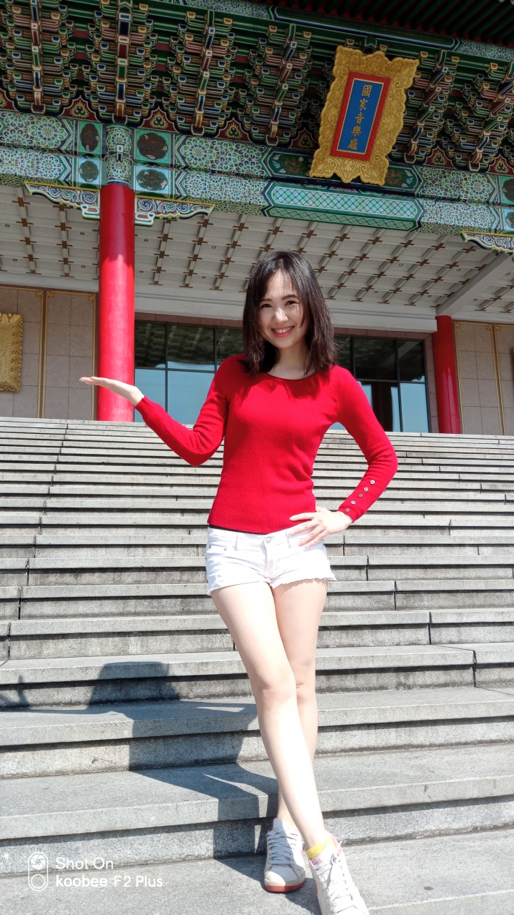 溫柔的肥宅用「約拍」這理由來追女生是否有機會呢？請大家指點一下喔，感謝~~