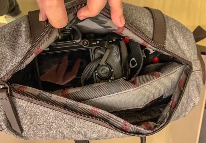 Manfrotto溫莎系列小郵差包開箱（購買Manfrotto Befree alpha edition腳架贈送）