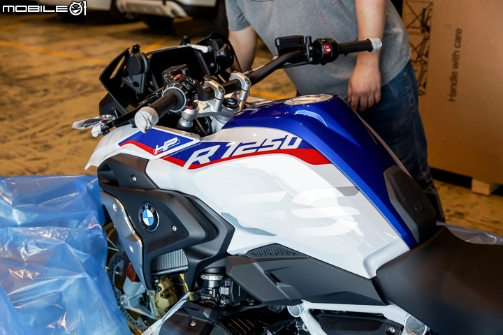 BMW Motorrad R1250 RT/GS/GS Adventure系列 獨家到港開箱暨實車簡介