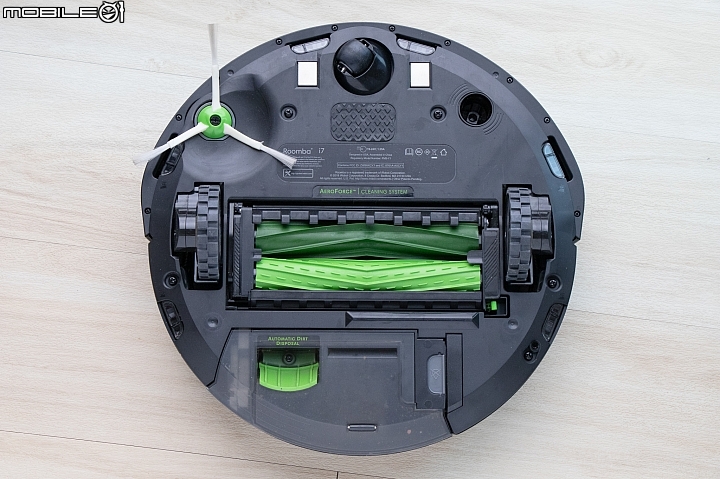 iRobot Roomba i7+ 自動掃地機器人 創新Clean Base集塵座能幫你倒垃圾