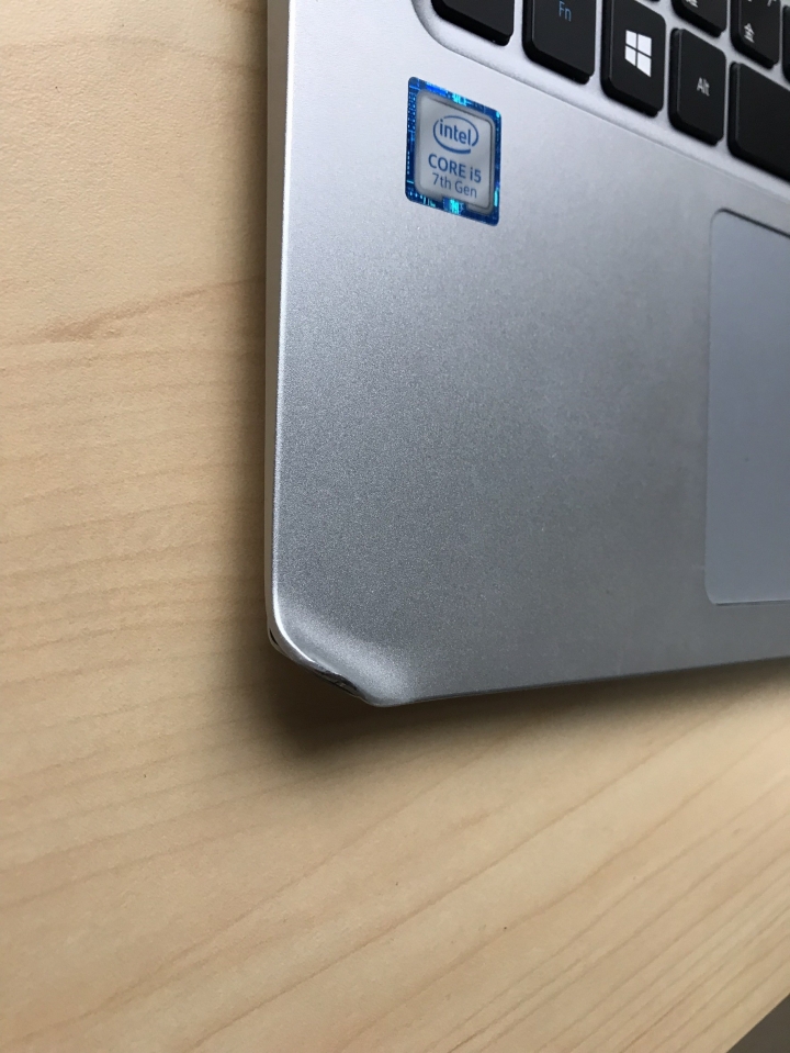 Acer swift3 墜機有人知道大概維修多少嗎？