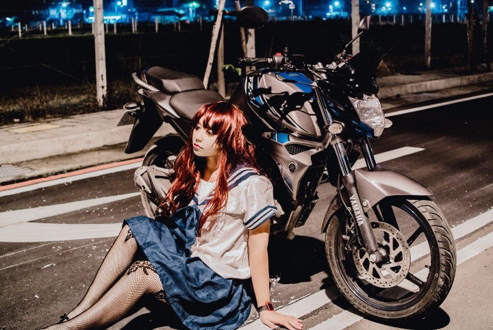 新手一圓檔車夢的《 Yamaha FZS Fi 150 藍深灰 》極簡開箱及一些心得分享