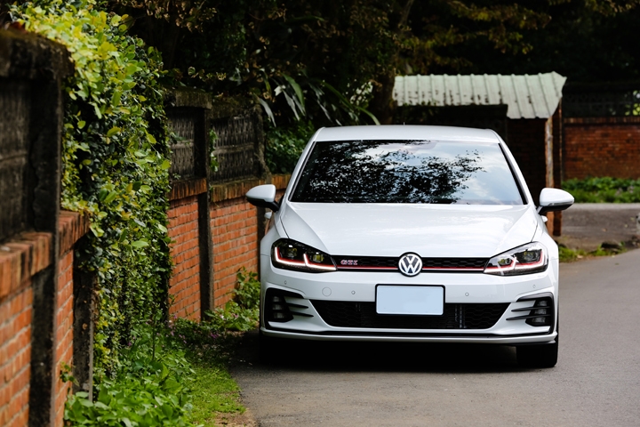 [影像開箱] 鏡頭下的Golf GTI Performance Pure