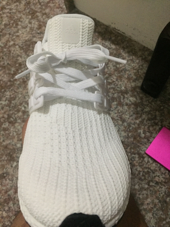 請求神人驗此雙ultra boost 4.0真偽