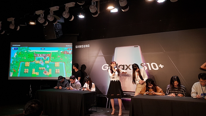 SAMSUNG宇宙的救世主，十全十美S10【全方面體驗】