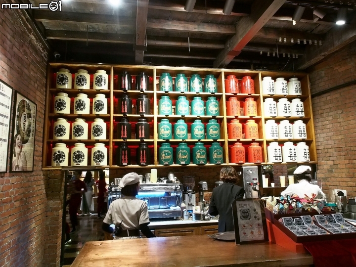 台中市 中區 宮原眼科 — 一家好奇怪的醫院,沒有醫師,只有甜點與冰淇淋!
