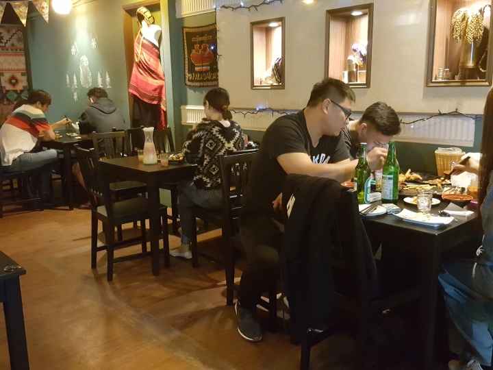 隱藏版燒烤酒吧 ：誰的媽媽 竟然這麼好喝