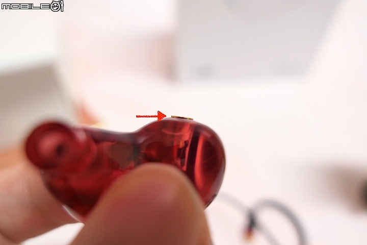 [開箱評測]FiiO FA1 入耳式耳機～採用樓氏全頻單動鐵/三音分頻/MMCX可換線～舒適好入耳！