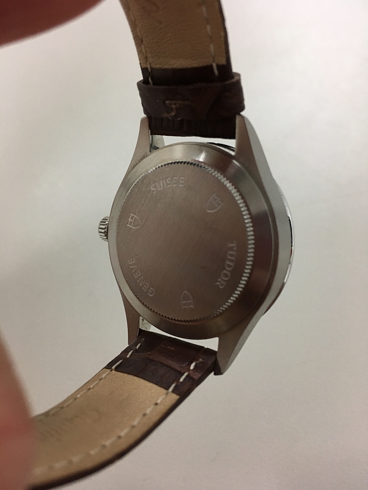 致敬傳奇的步伐-TUDOR STYLE M12310