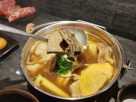台北火鍋平價的錵鍋～這間台北一人火鍋在深夜也能超享受！