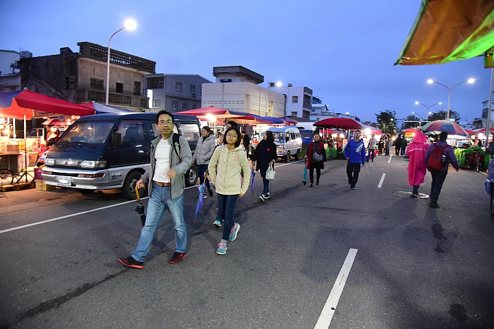 凱旋星光酒店：以酒店免費提供的腳踏車，遊歷森林公園、海濱公園、天后宮、小吃街、逛商店。