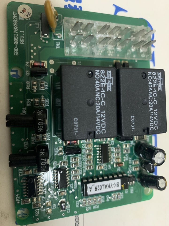 關於大燈同時都不會亮了