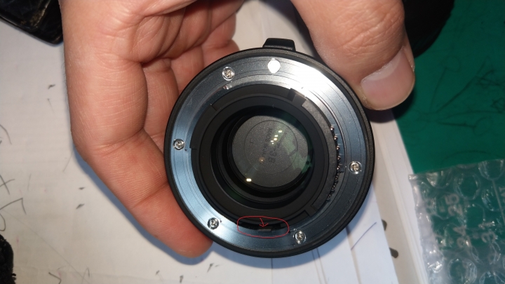 求救!Nikon Teleconverter TC-14E III 1.4x 加倍鏡 搖晃有聲音