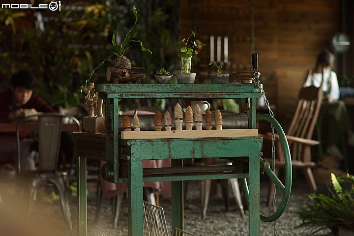 KamLan 50mm f/1.1 II 超大光圈卻有平實售價
