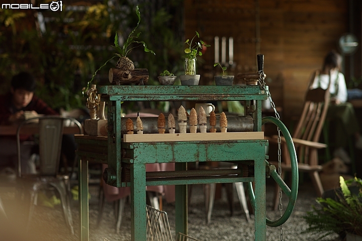 KamLan 50mm f/1.1 II 超大光圈卻有平實售價