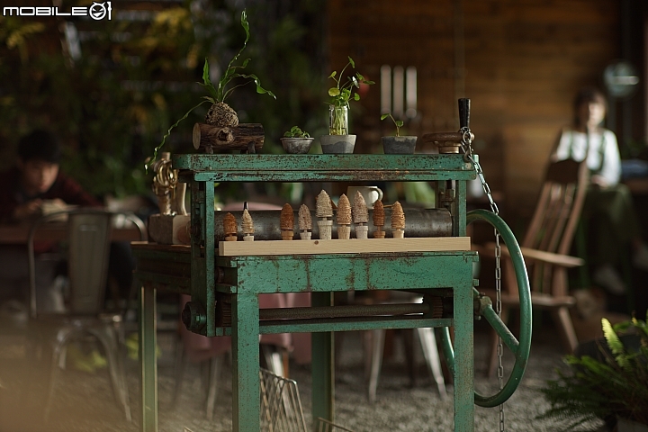 KamLan 50mm f/1.1 II 超大光圈卻有平實售價