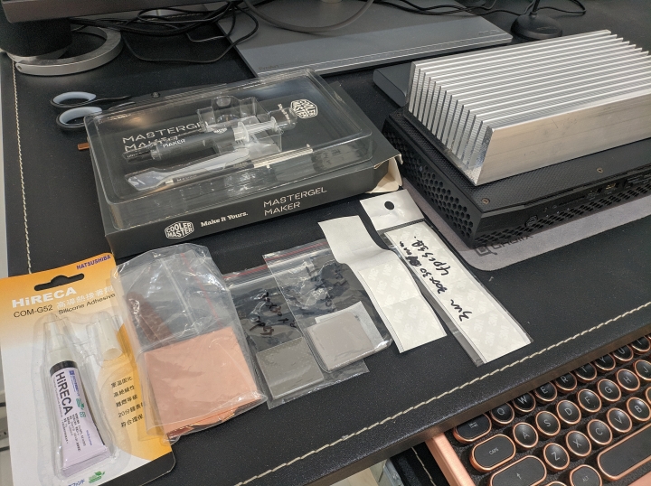 [簡單測試] 自改無風扇 Hades Canyon NUC8i7HNK