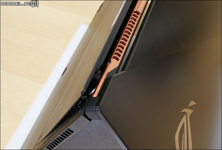 [開箱]工作遊戲雙用機 ROG ZEPHYRUS S GX701GX