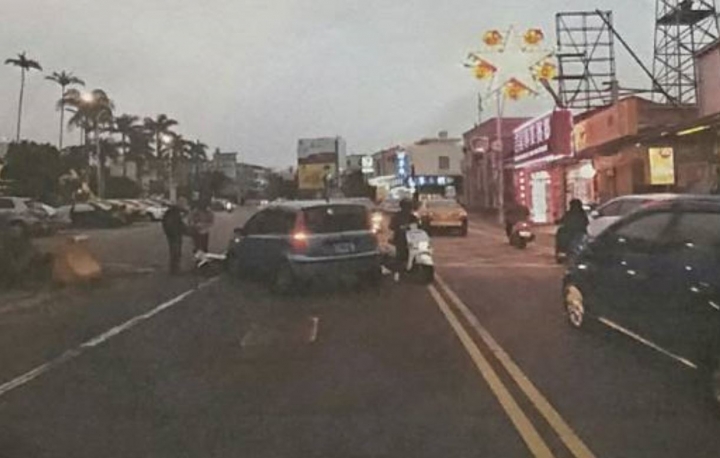 車禍  -  對方跨越雙黃線逆向 - 後續流程請益