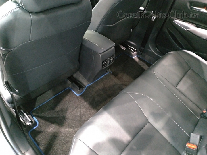 12代Corolla房車版Altis線上賞車