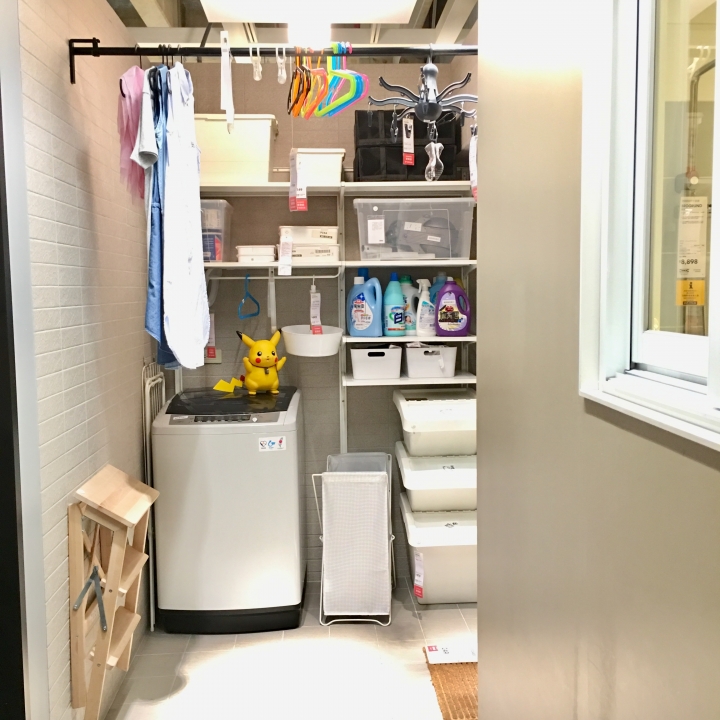 打發時間該去哪裡呢？帶著愛寵 皮卡丘 同逛 IKEA 新莊家具店好像也不錯喔？