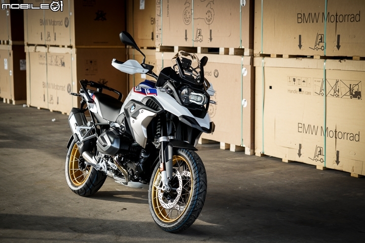 BMW Motorrad R1250 RT/GS/GS Adventure系列 獨家到港開箱暨實車簡介