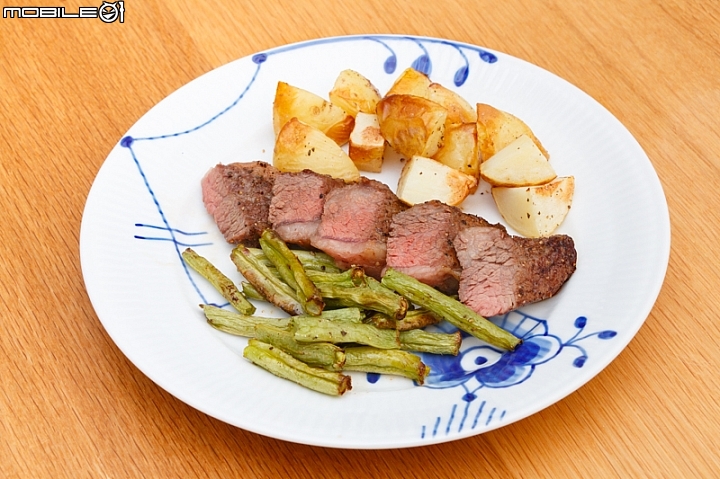 少油料理口感不打折 伊德爾氣炸鍋開箱試用！