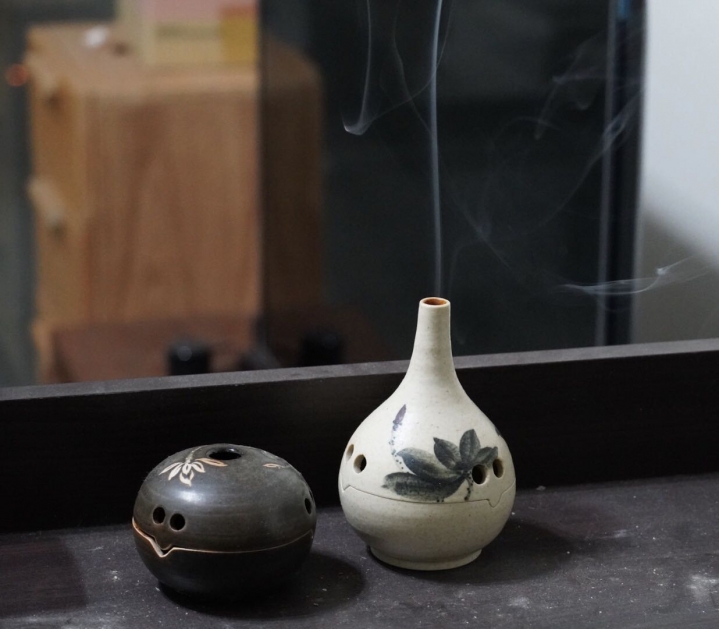 最近在建國花市買的炊煙壷