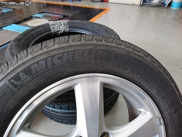 Honda Accord 205/60/R16 怪胎下課，更換 CC6
