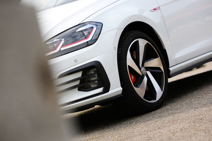 [影像開箱] 鏡頭下的Golf GTI Performance Pure