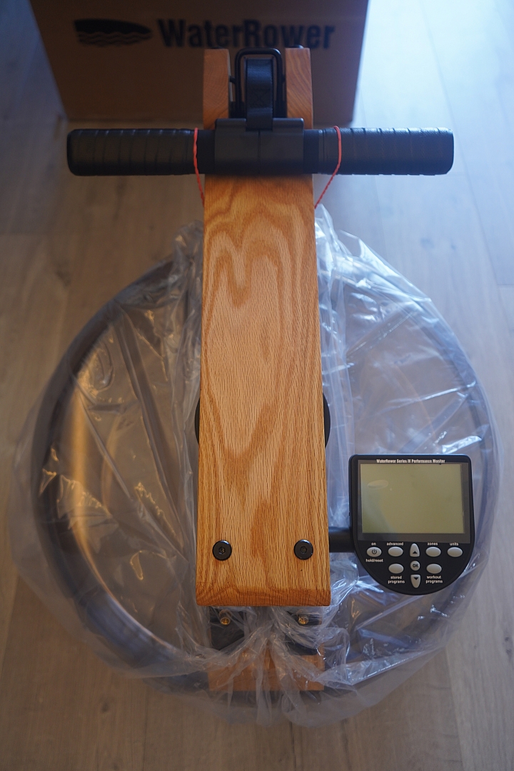 WaterRower 水阻式雙軌划船機開箱（順便NOHrD swing tower也一起）