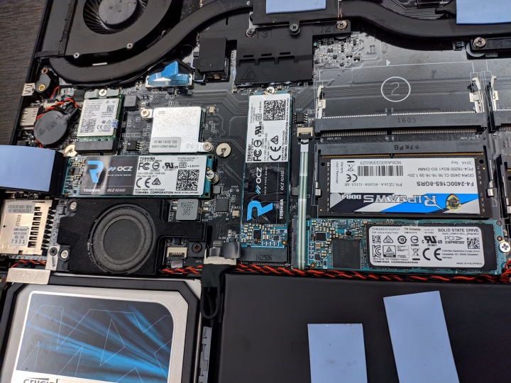 四SSD的老雕 Aorus X7 v6 自己動手小升級