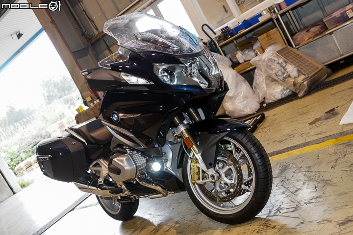 BMW Motorrad R1250 RT/GS/GS Adventure系列 獨家到港開箱暨實車簡介