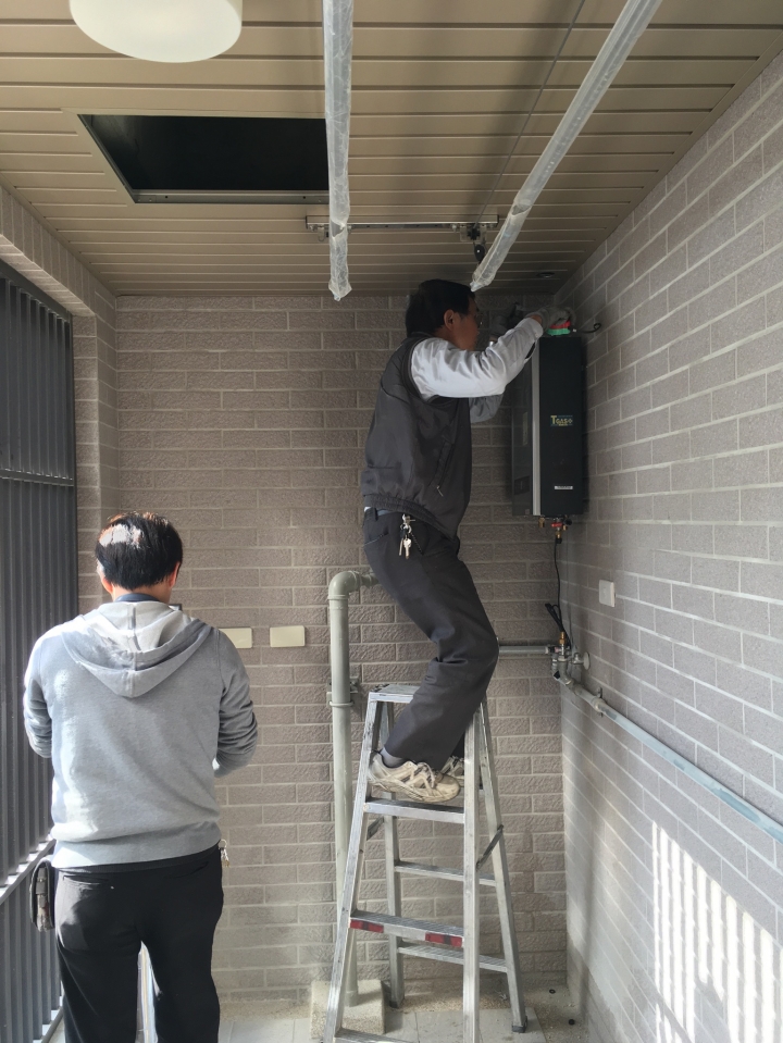 【自行發包裝潢】 預算內裝潢 1年後居住心得( 更新後續