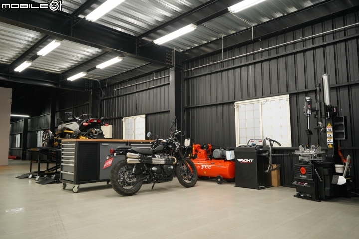 【採訪】服務北中南車友！TRIUMPH 重機台中旗艦展示中心開幕！
