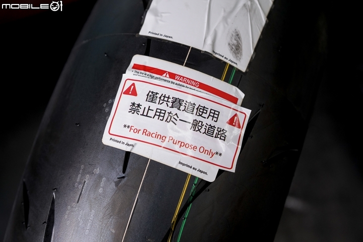 Bridgestone BATTLAX RACING R11 賽道試胎 全面性能大提升