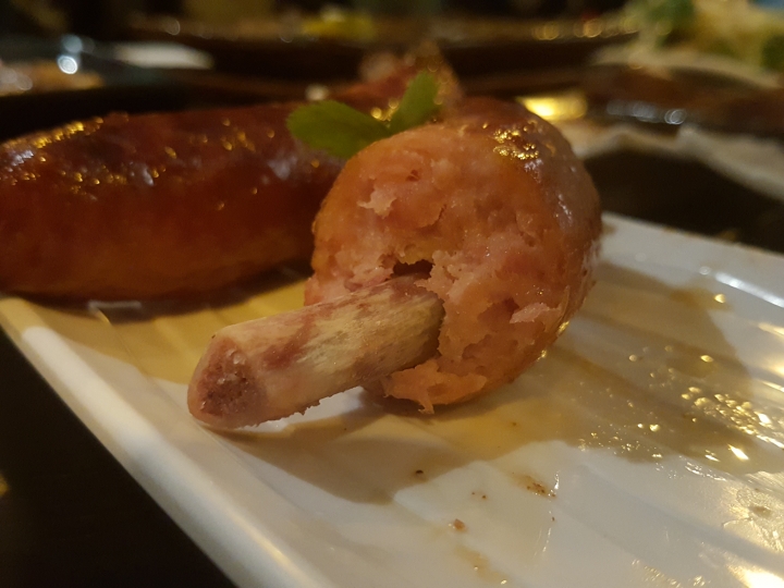 隱藏版燒烤酒吧 ：誰的媽媽 竟然這麼好喝