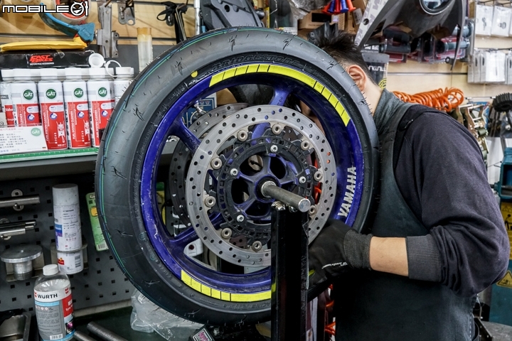 Bridgestone BATTLAX RACING R11 賽道試胎 全面性能大提升