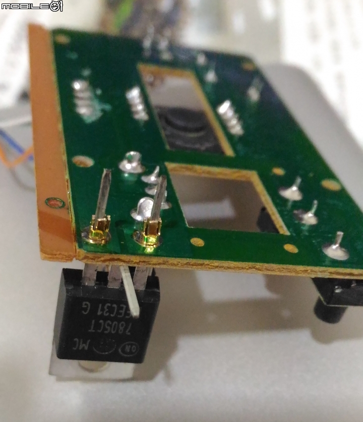 便宜滑鼠嘗試免焊接更換微動開關