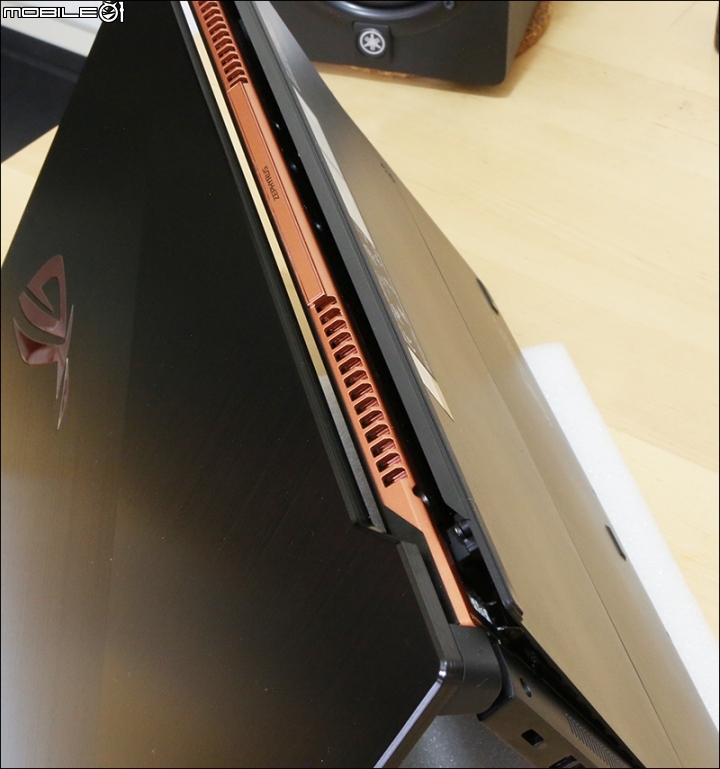 [開箱]工作遊戲雙用機 ROG ZEPHYRUS S GX701GX